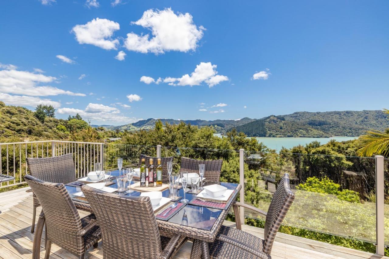 Вилла Harbour View Whangaroa Экстерьер фото